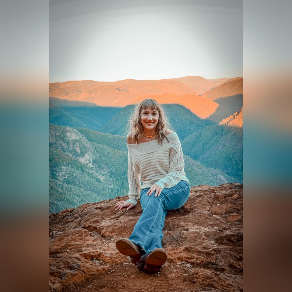 Meet your Posher, Kayli